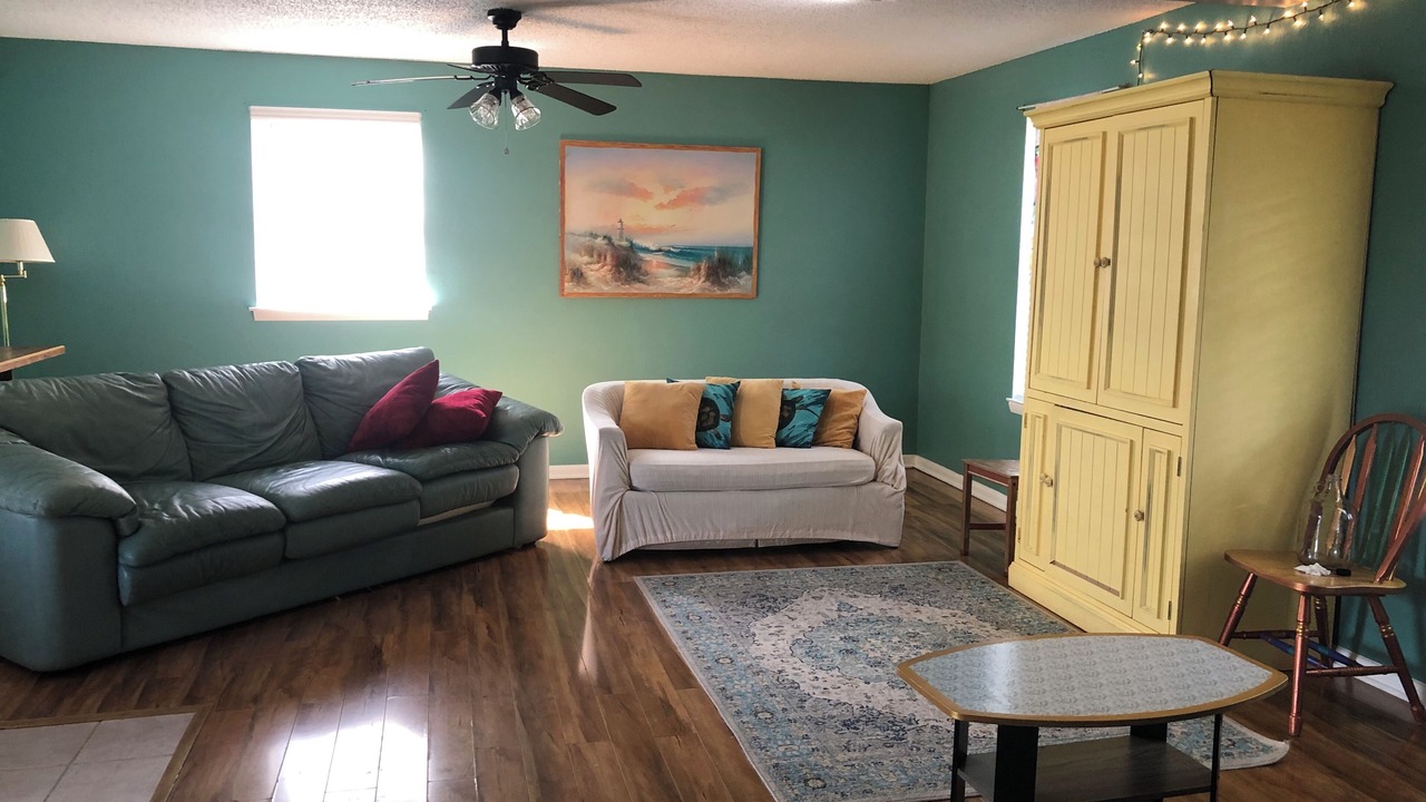 Photo of Livingroom in Bellview