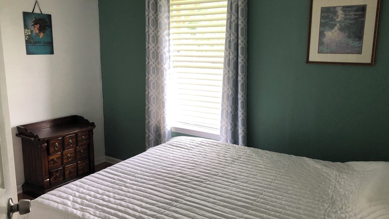 Photo of Bedroom in Bellview