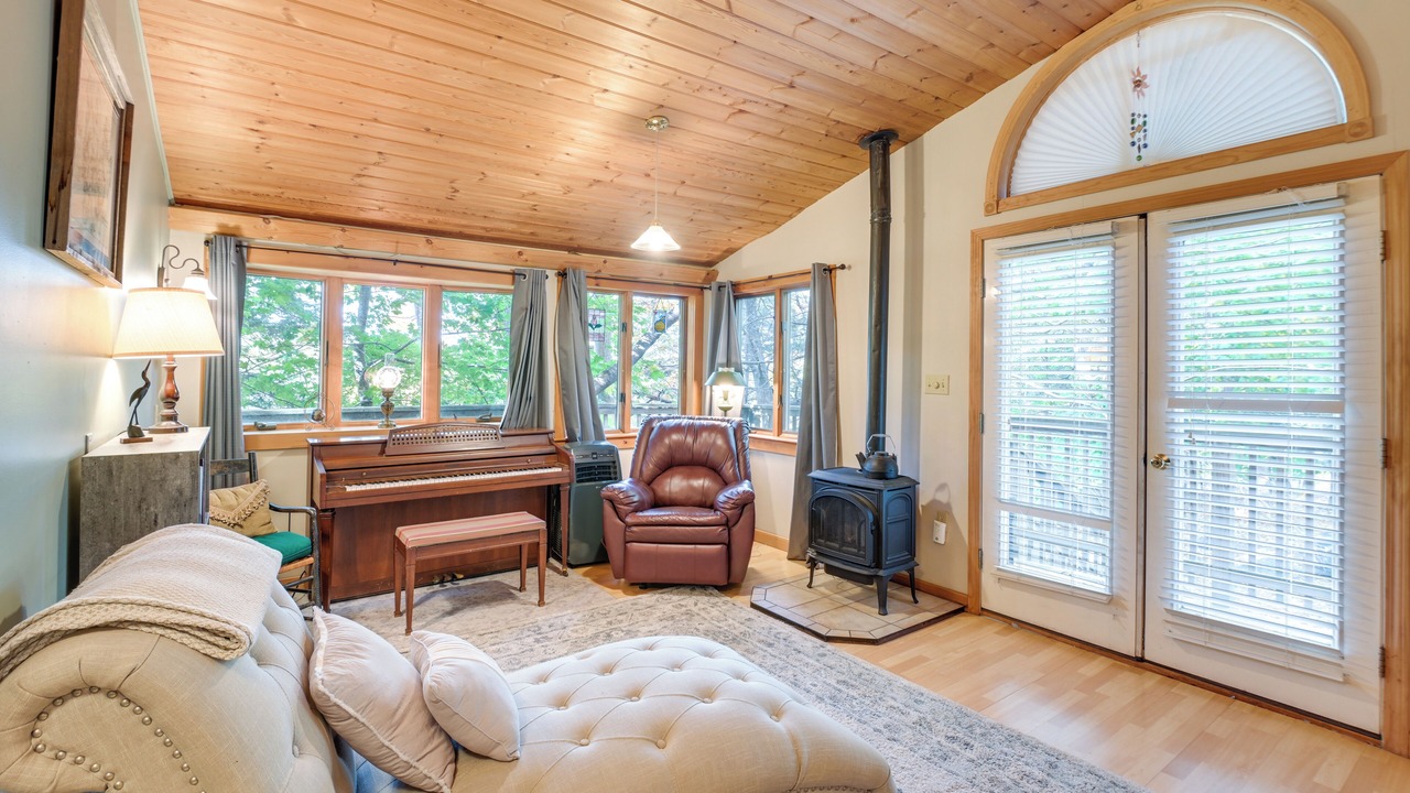 Photo of Livingroom in Bar Harbor
