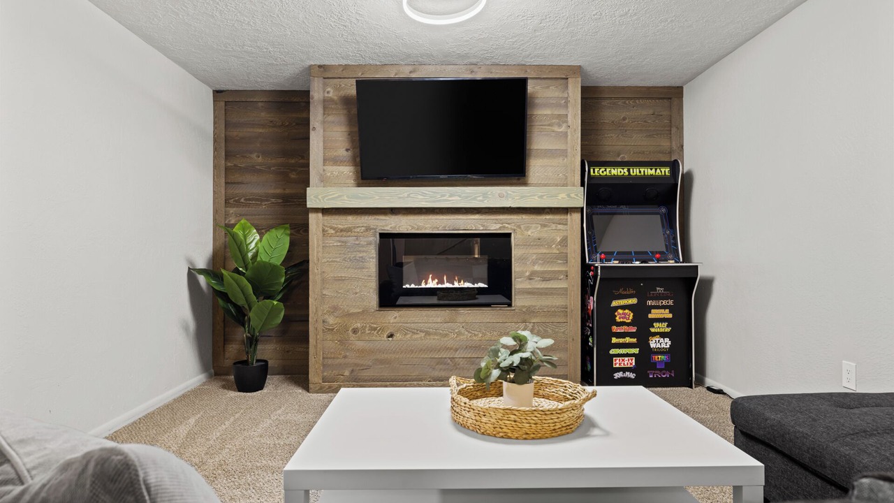 Photo of Livingroom in West Valley