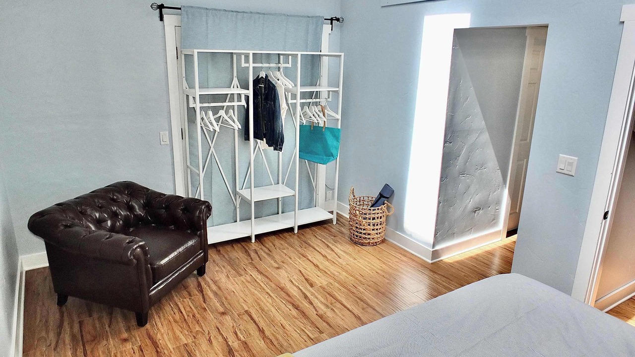 Photo of Bathroom in Belmont Shore