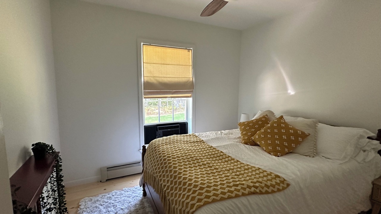 Photo of Bedroom in Searsport