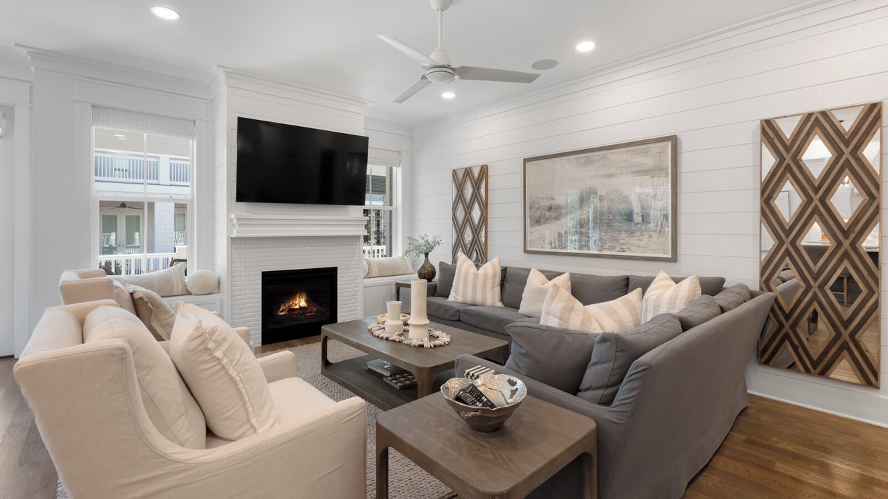 Photo of Livingroom in WaterSound West Beach