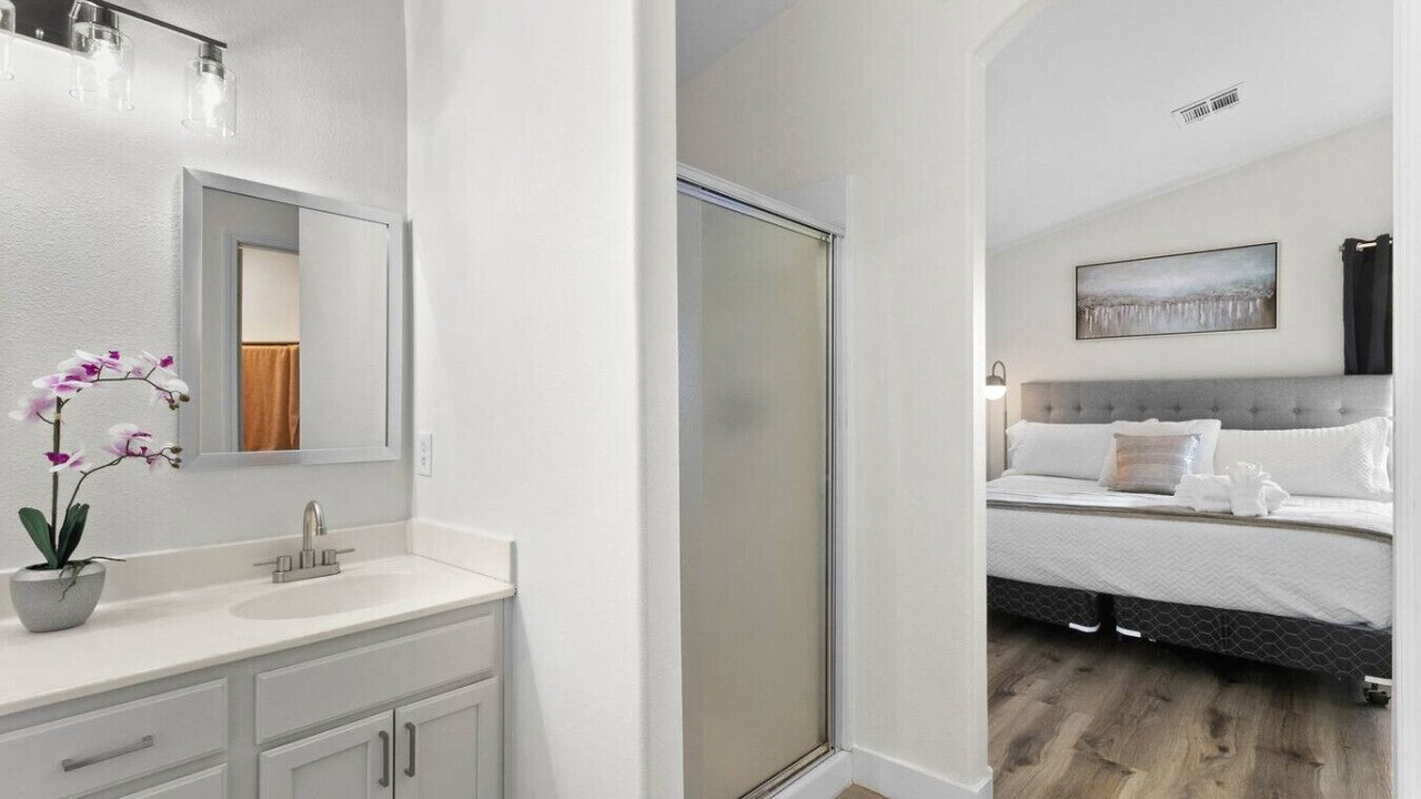 Photo of Bathroom in North Las Vegas