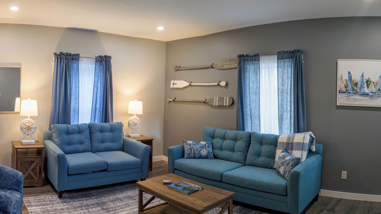 Photo of Livingroom in Ellsworth