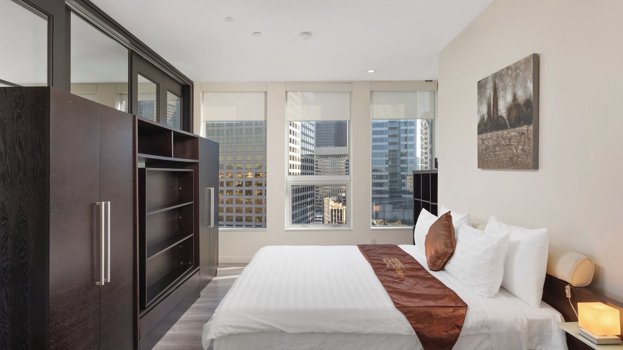 Photo of Bedroom in Downtown Los Angeles