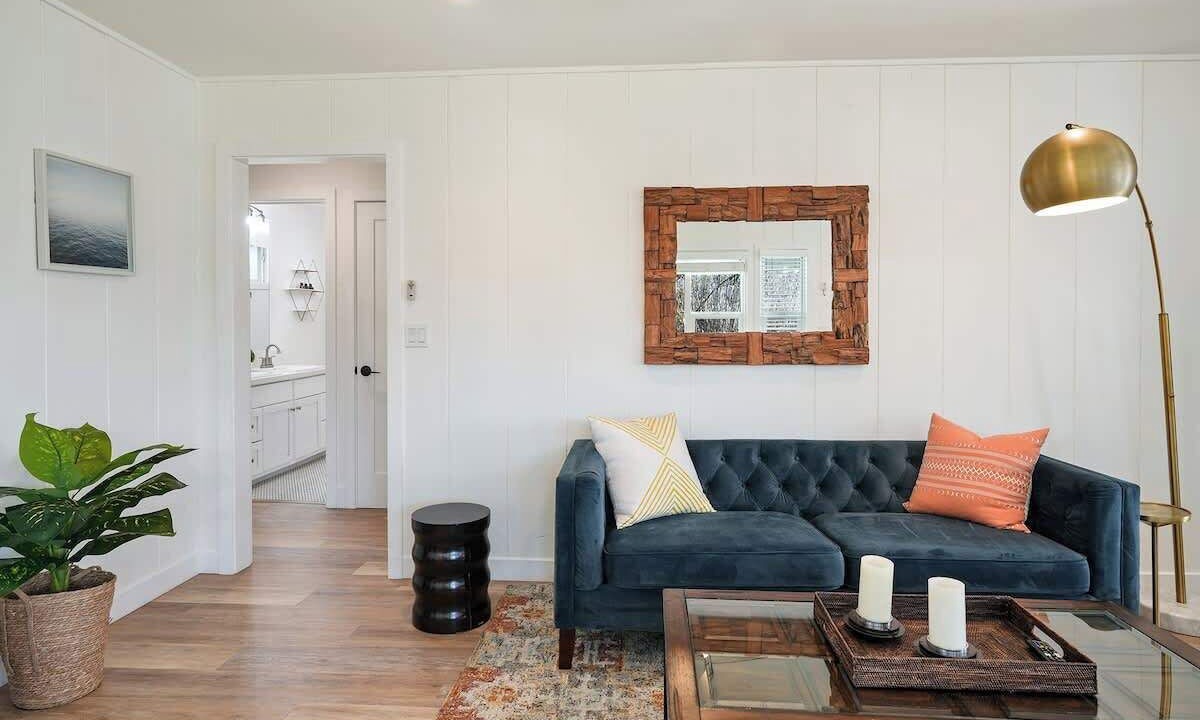 Photo of Livingroom in Carlsbad Village