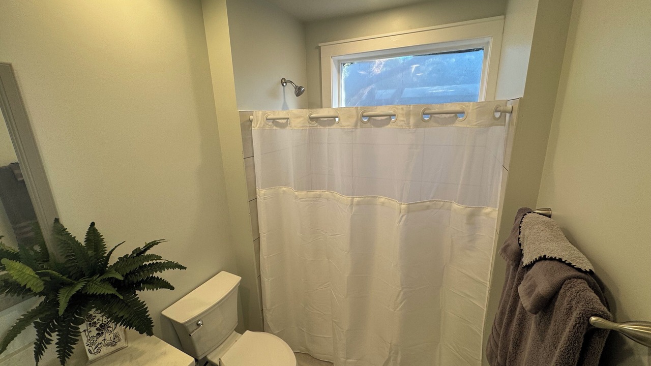 Photo of Bathroom in Niceville