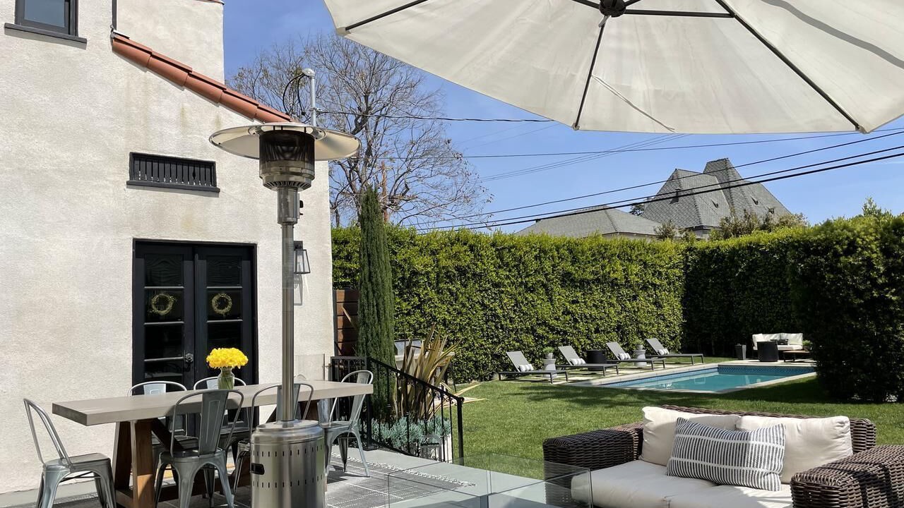 Photo of Outdoor in Mid City
