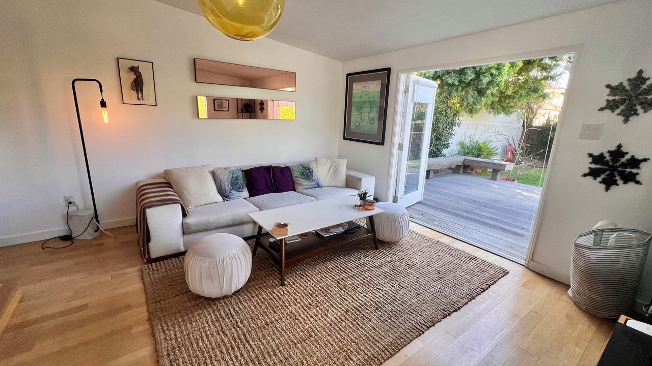 Photo of Livingroom in Mar Vista