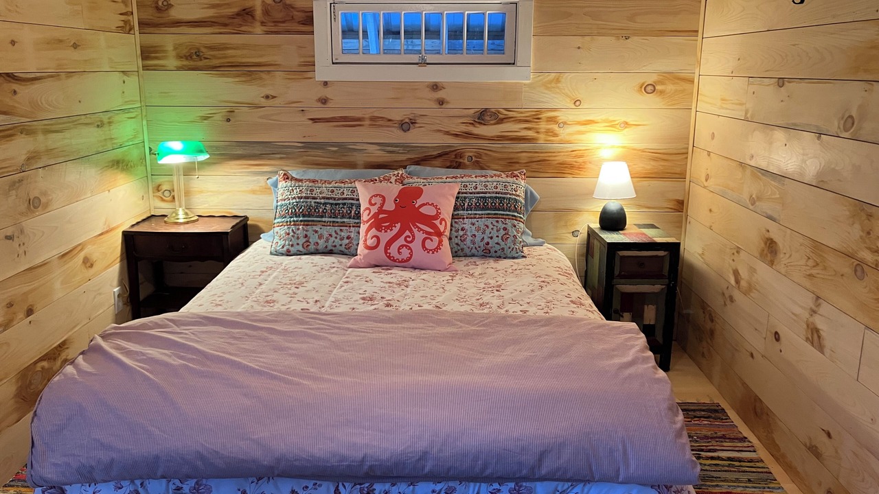 Photo of Bedroom in Bowdoin
