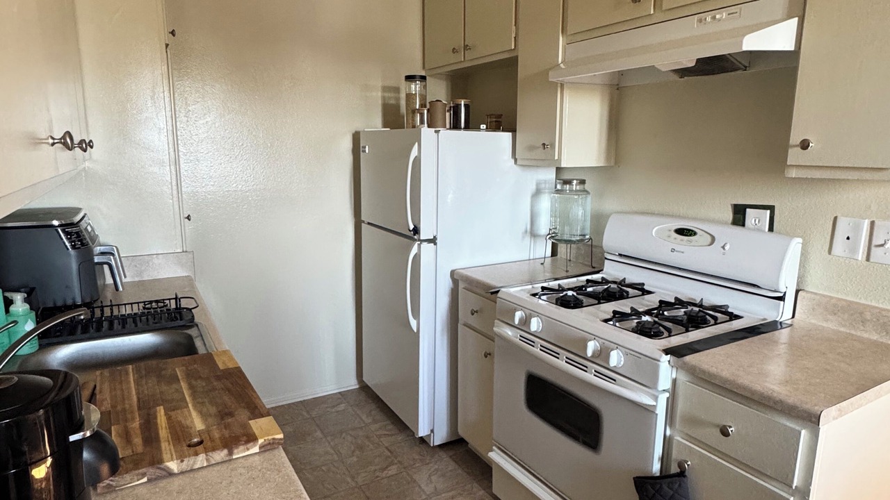 Photo of Kitchen in West Los Angeles