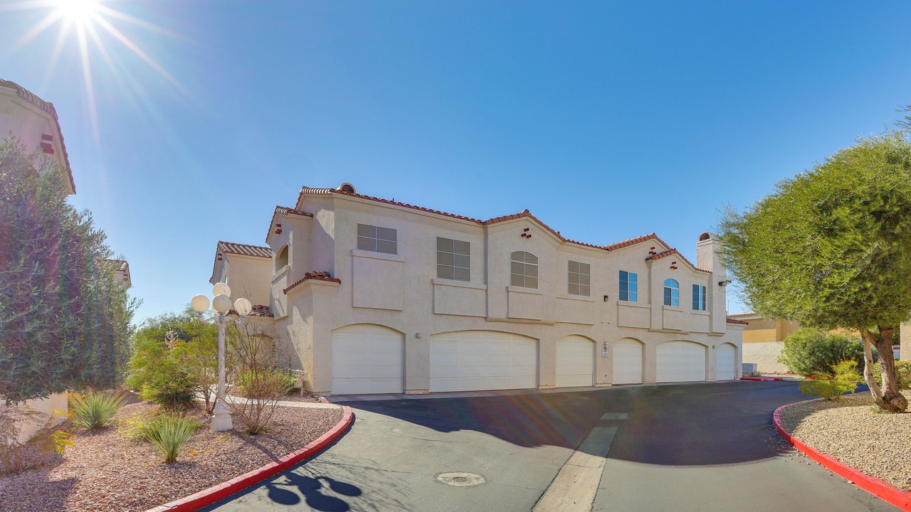 Photo of Outdoor in Canyon Gate