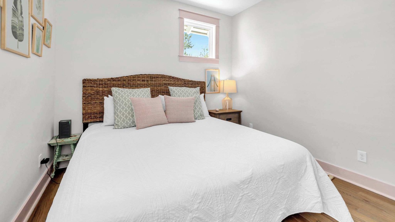 Photo of Bedroom in Greenway Park