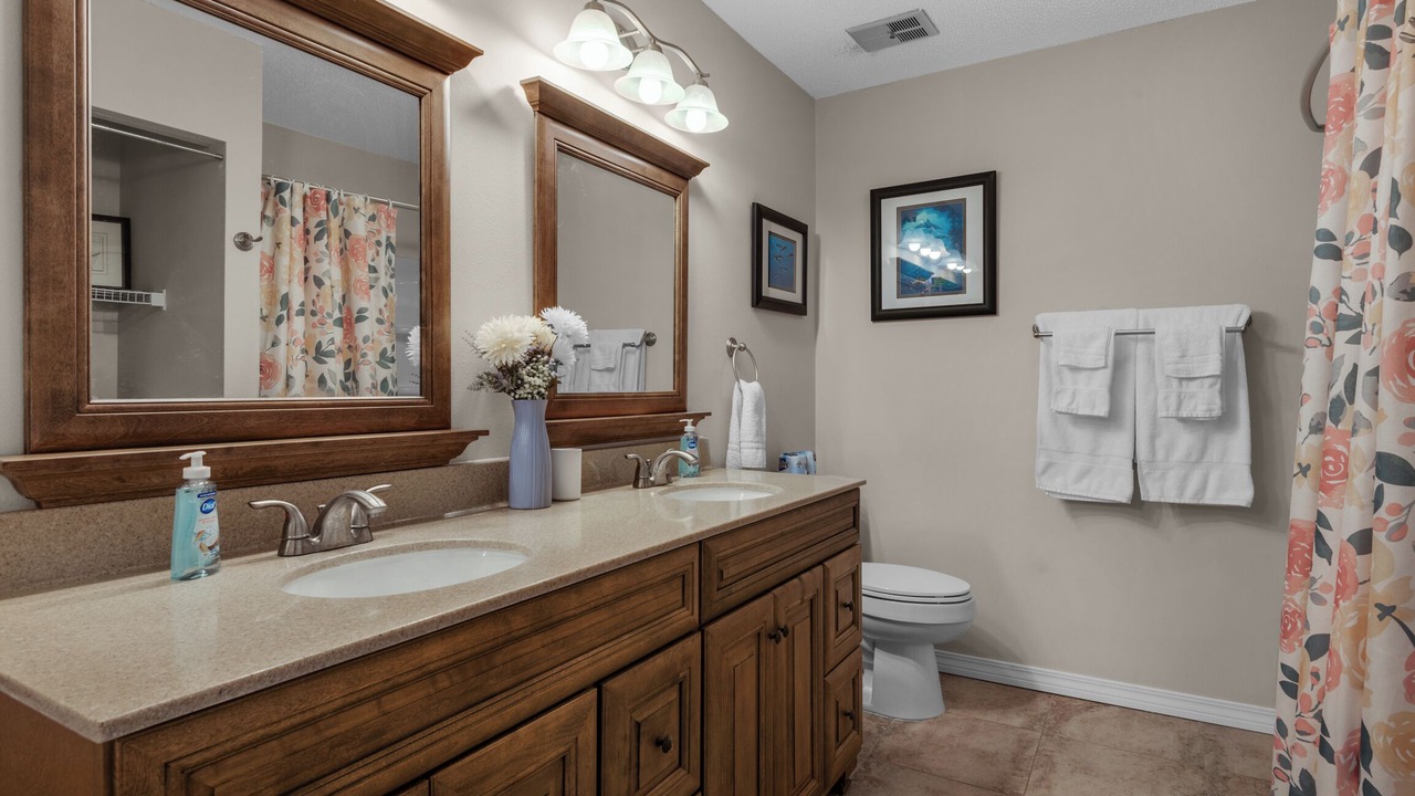 Photo of Bathroom in Sugar Beach