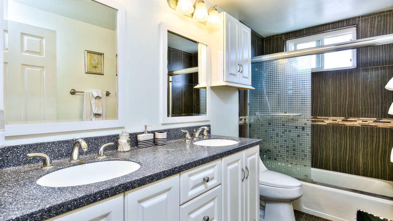 Photo of Bathroom in Hermosa Village