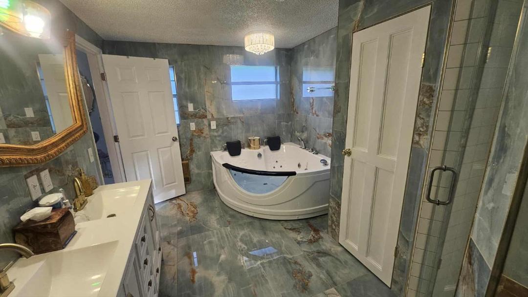 Photo of Bathroom in Riverview