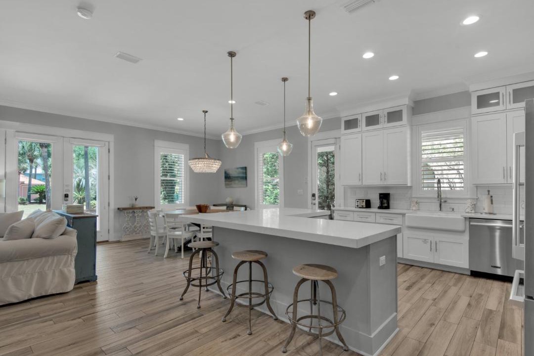 Photo of Kitchen in Emerald Waters Village