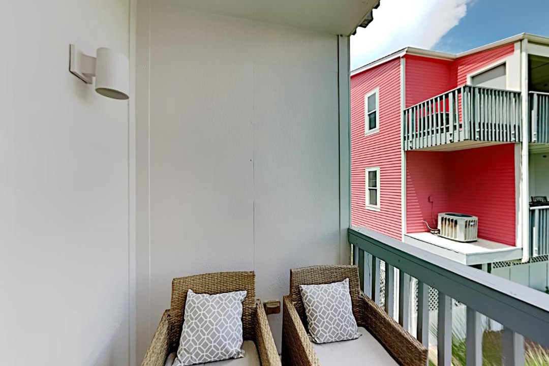 Photo of Patio Balcony in Pensacola Beach