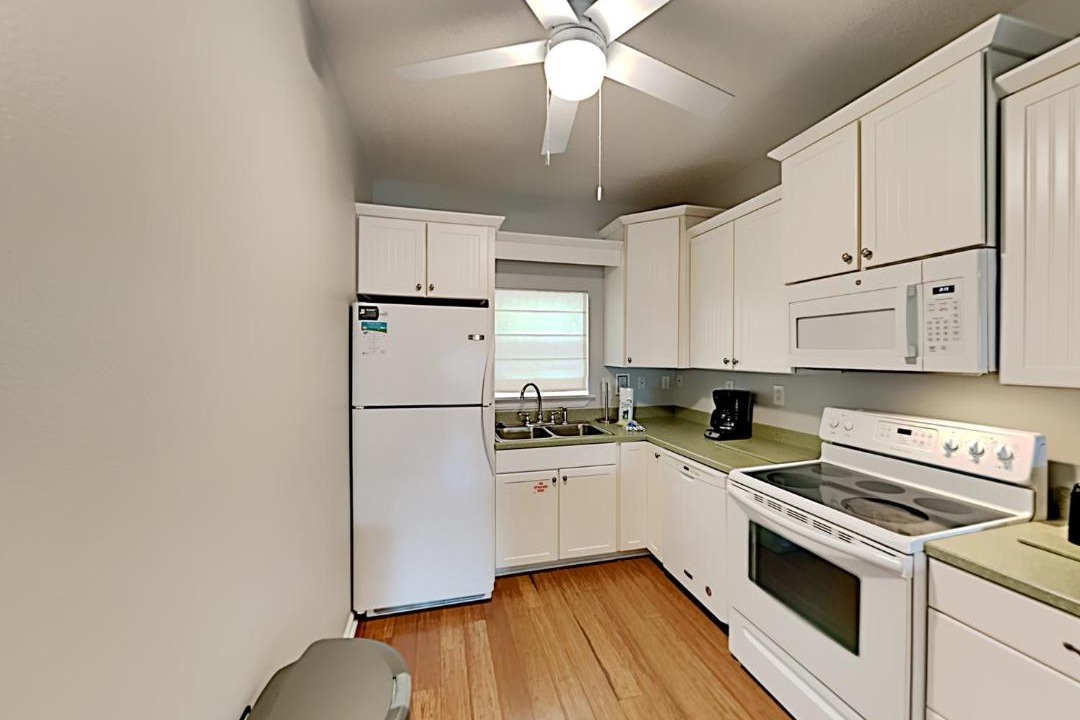 Photo of Kitchen in Pensacola Beach