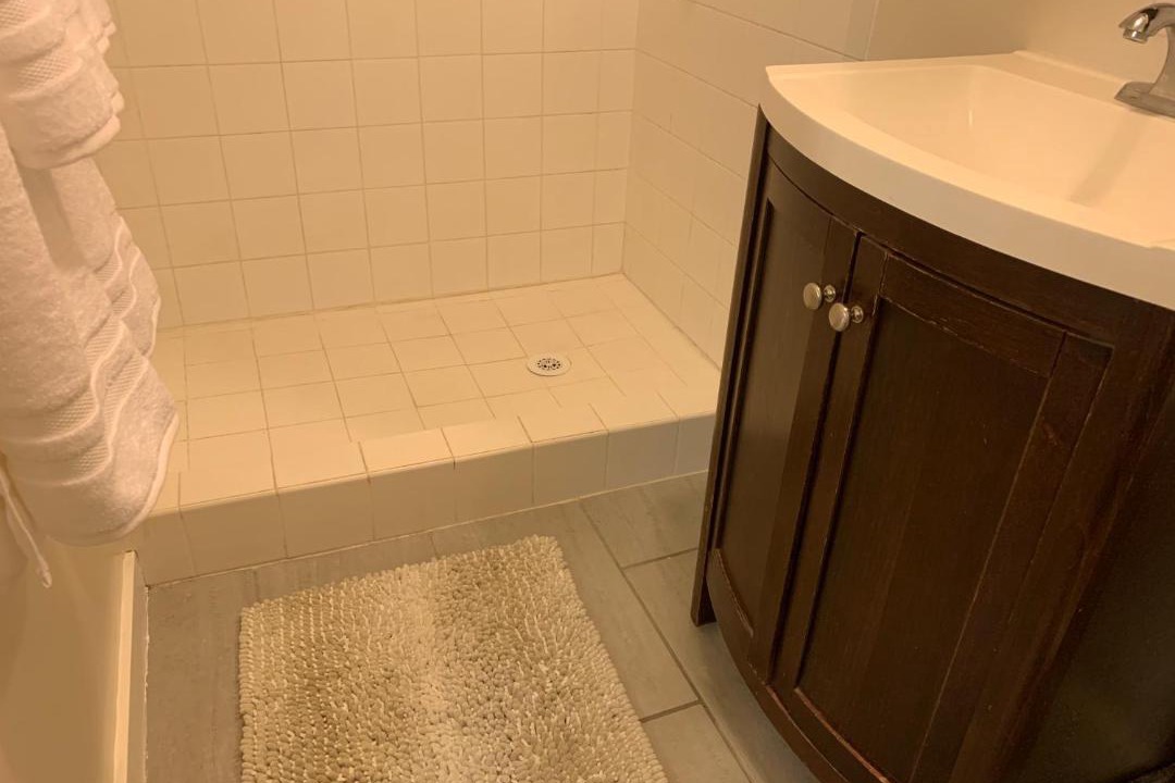 Photo of Bathroom in West Los Angeles