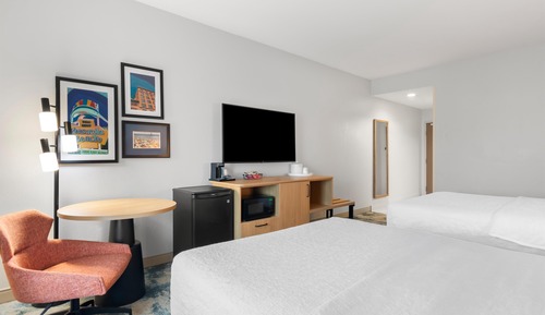 Room, 2 Queen Beds, Refrigerator & Microwave