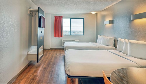 Standard Room, 2 Queen Beds, Non Smoking, Refrigerator