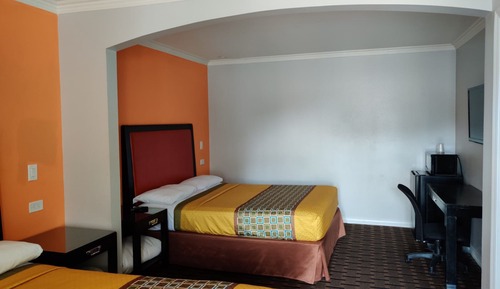 Standard Room, 2 Queen Beds