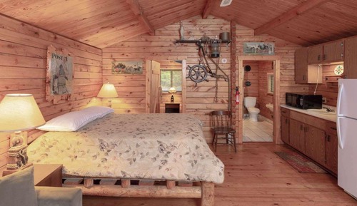 Lakeview Cabin