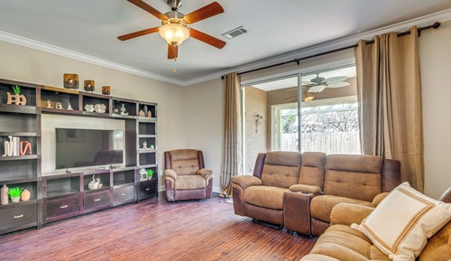 House (3 Bedrooms)