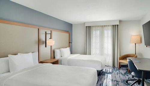 Suite, 1 Bedroom, Roll-in Shower