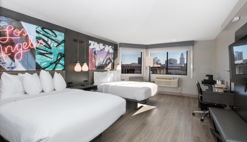Standard Room, 2 Queen Beds, Non Smoking, Refrigerator