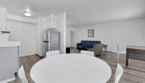 One Bedroom Suite with Two Double Beds