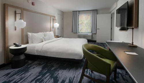 King Room - Mobility Accessible