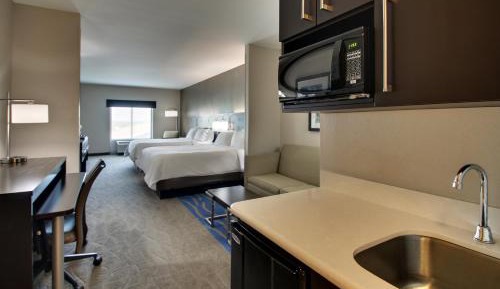 Suite with Two Queen Beds