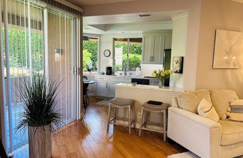 Lake Forest Condo | 1st floor condo in gated community. Located in Lake Forest, Ca.